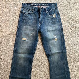 American Eagle Distressed Bootcut Jeans sz 30x32 - Like new